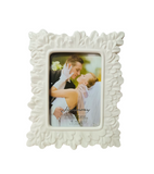 Cornice in porcellana