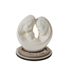 Sacra famiglia resina con base beige perlato